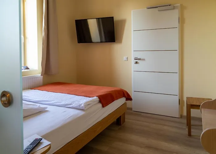 Dk Glasmanufaktur Gmbh 武茨巴赫